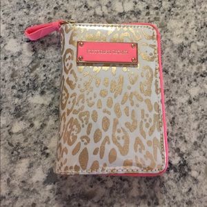 Victoria’s Secret makeup brush set.